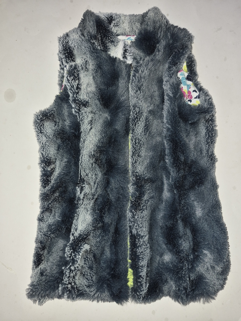 Hatley Faux Fur Sleevelesz Jacket in Gray with Multicolor Lining Child 8